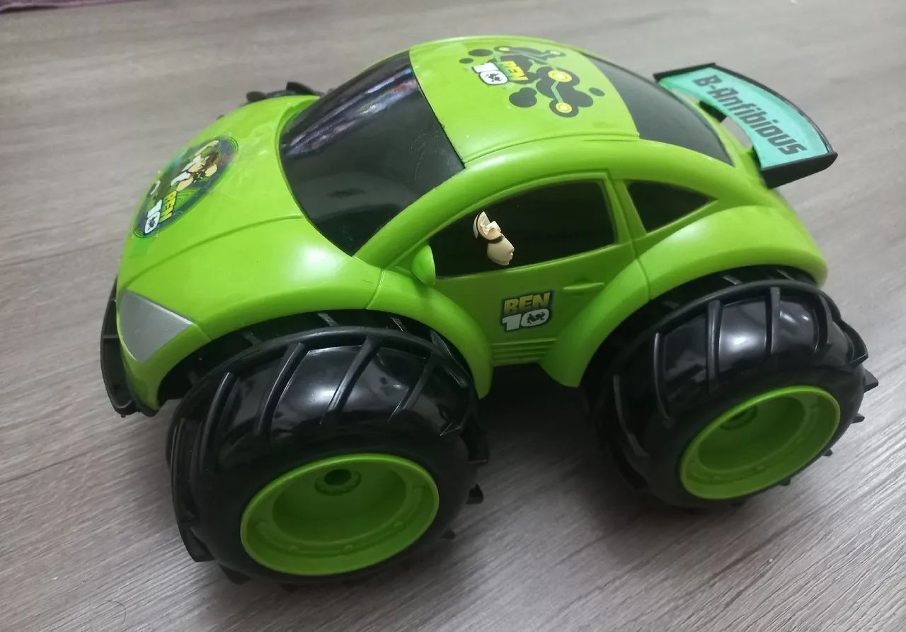 CARRO BRINQUEDO GRANDE LINDO!!! Medidas: 30P X 22L X 15A - Foto 5