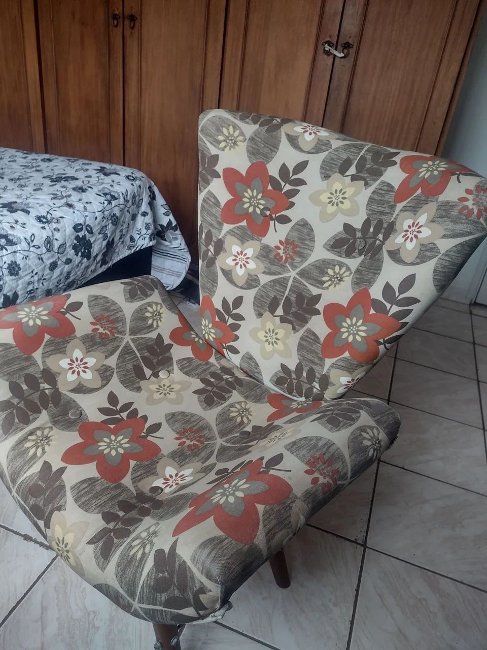 Poltrona Decorativa Estampa Floral  - Foto 4