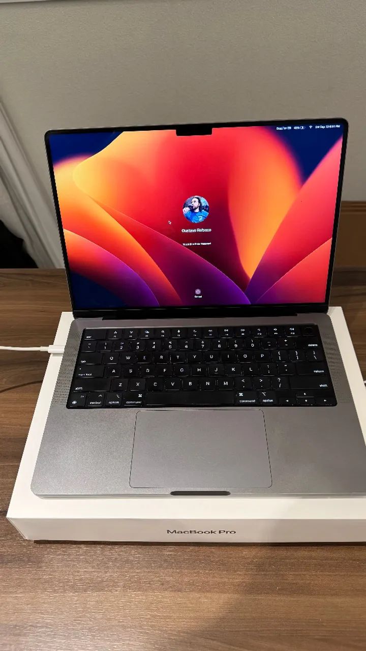 MacBook Pro 14? (Modelo A2442 - 2021) - M1 Pro 8-core, 32 GB RAM