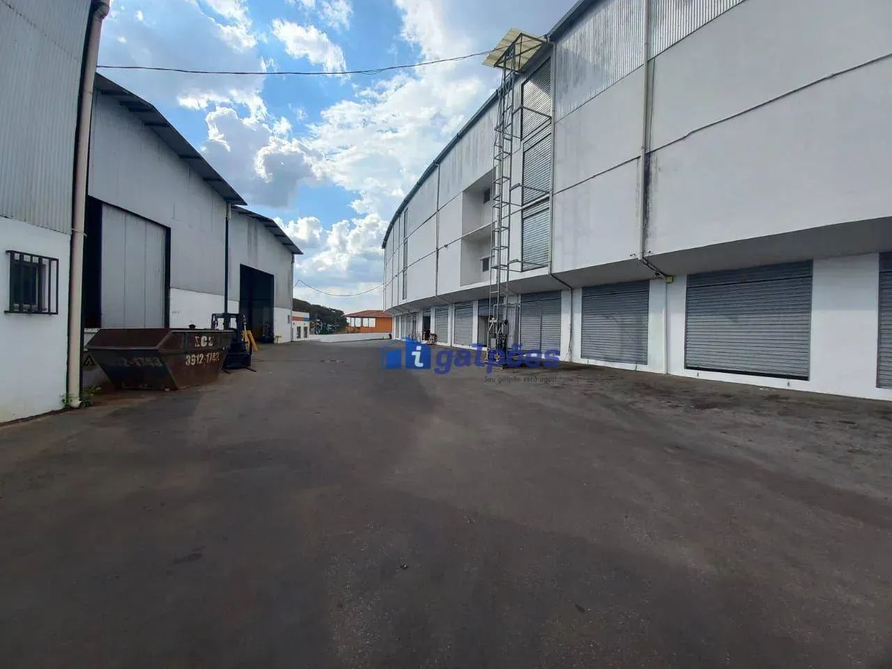 Galpão com 2000 m² em - Jardim Encantado - São José da Lapa/MG