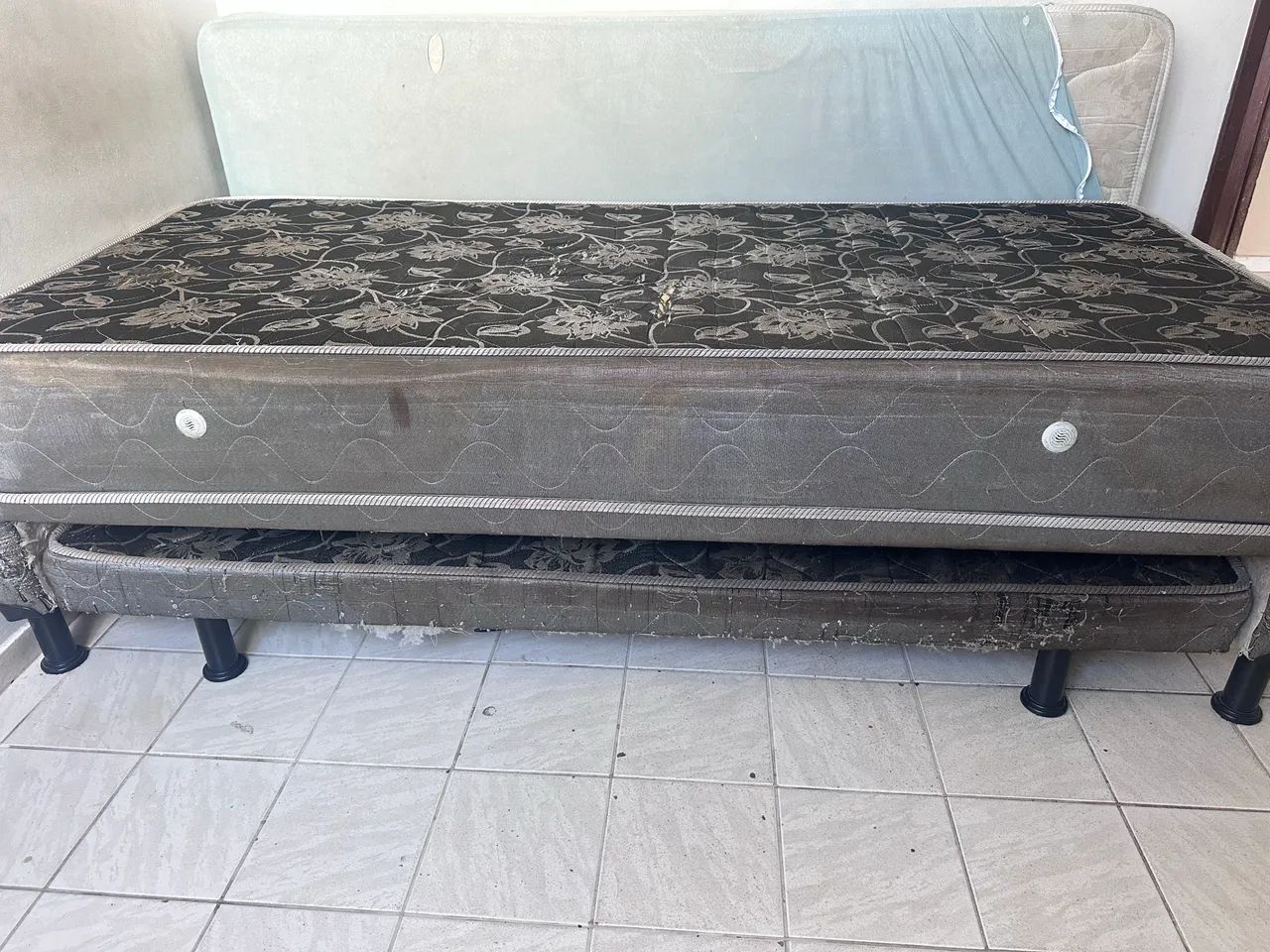 Desapegando da cama Box com auxiliar  - Foto 2