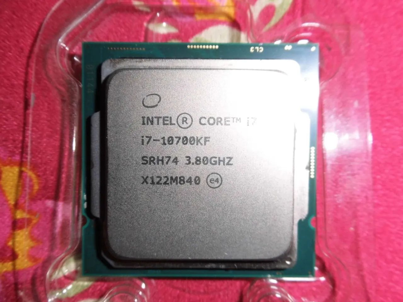 Kit  Maximus Hero XII + i7 10700KF 3.8 - 5.1GHz - Foto 4