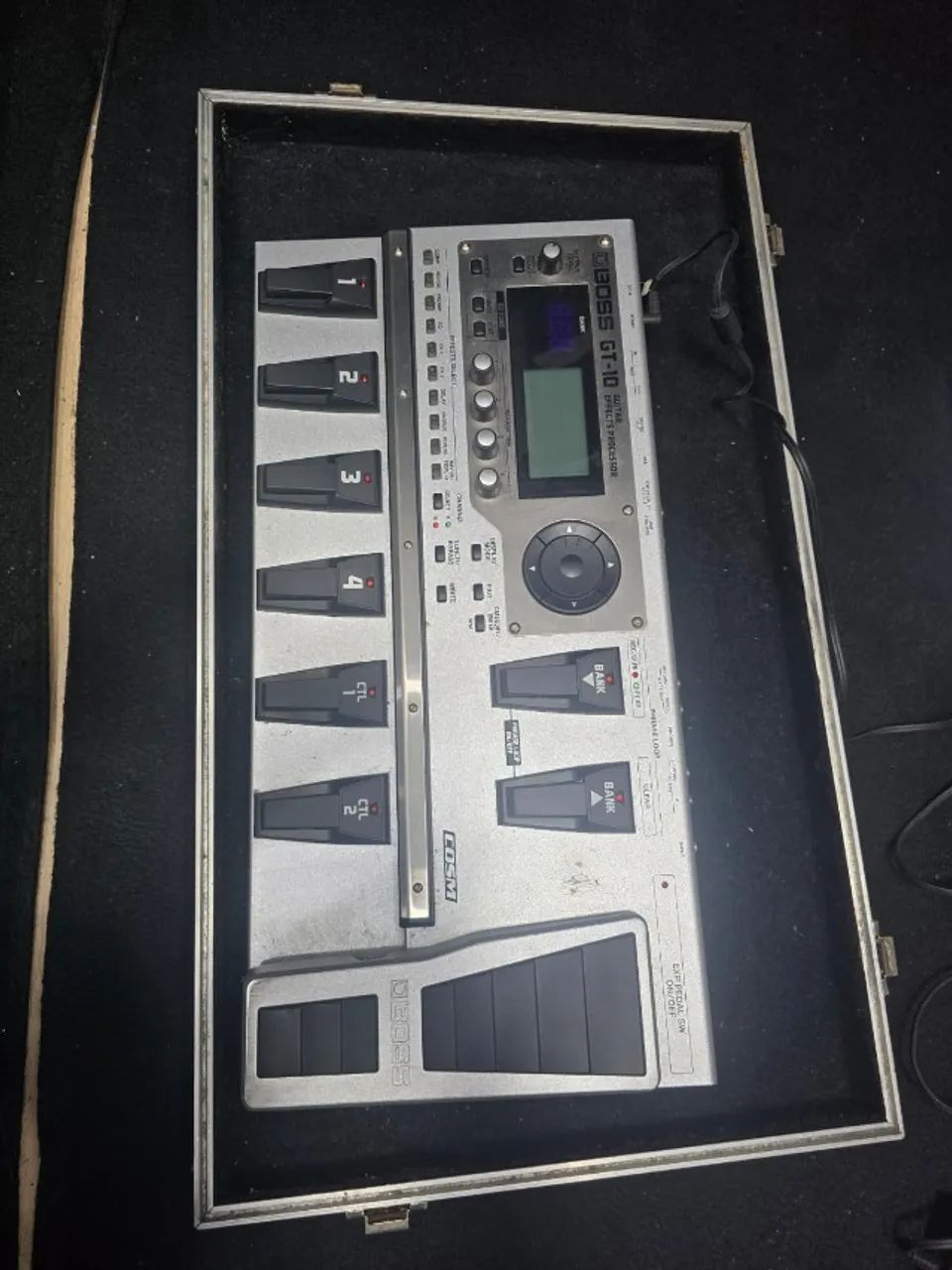 Pedaleira BOSS GT 10 com case - Foto 2