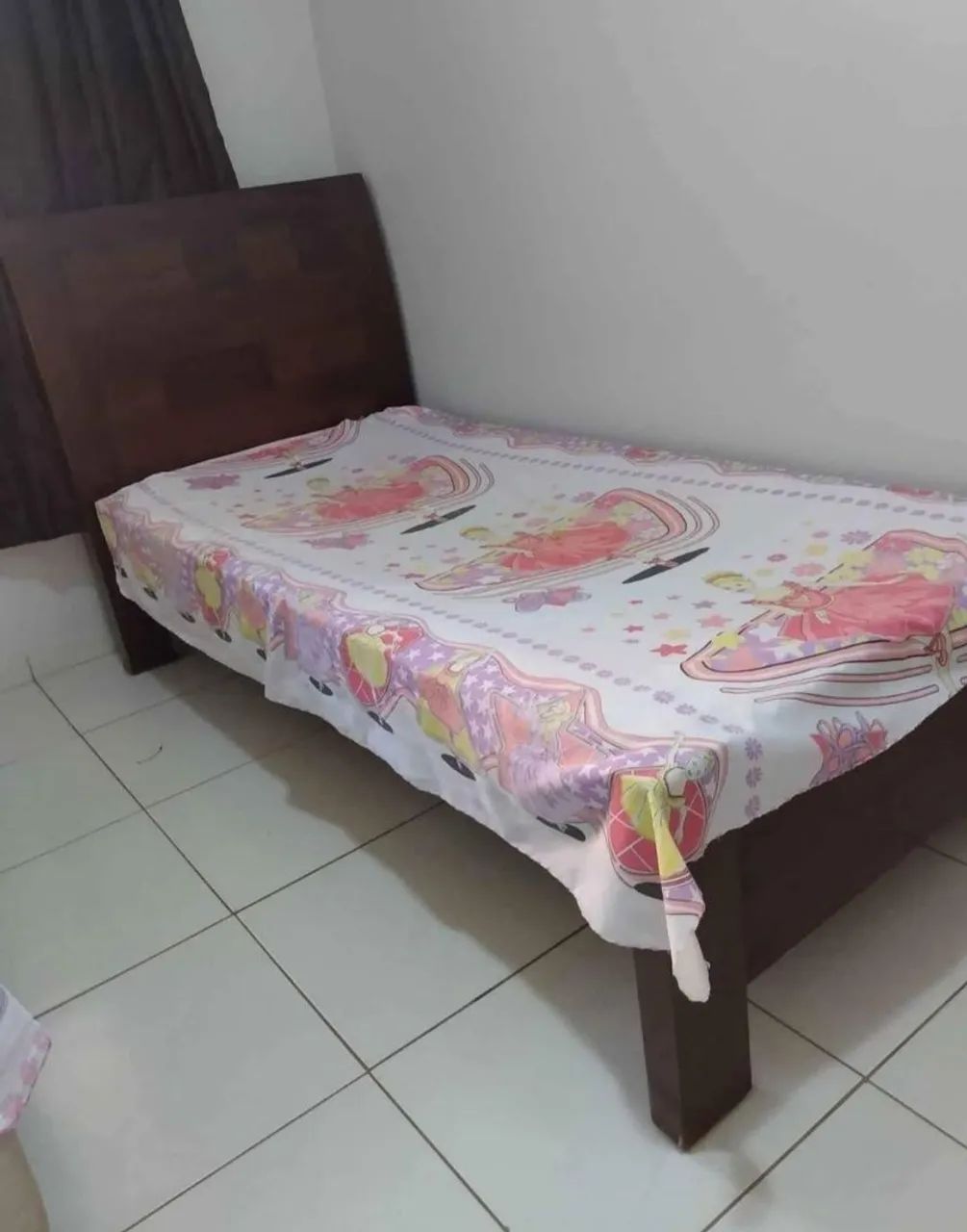 Cama de solteiro!!