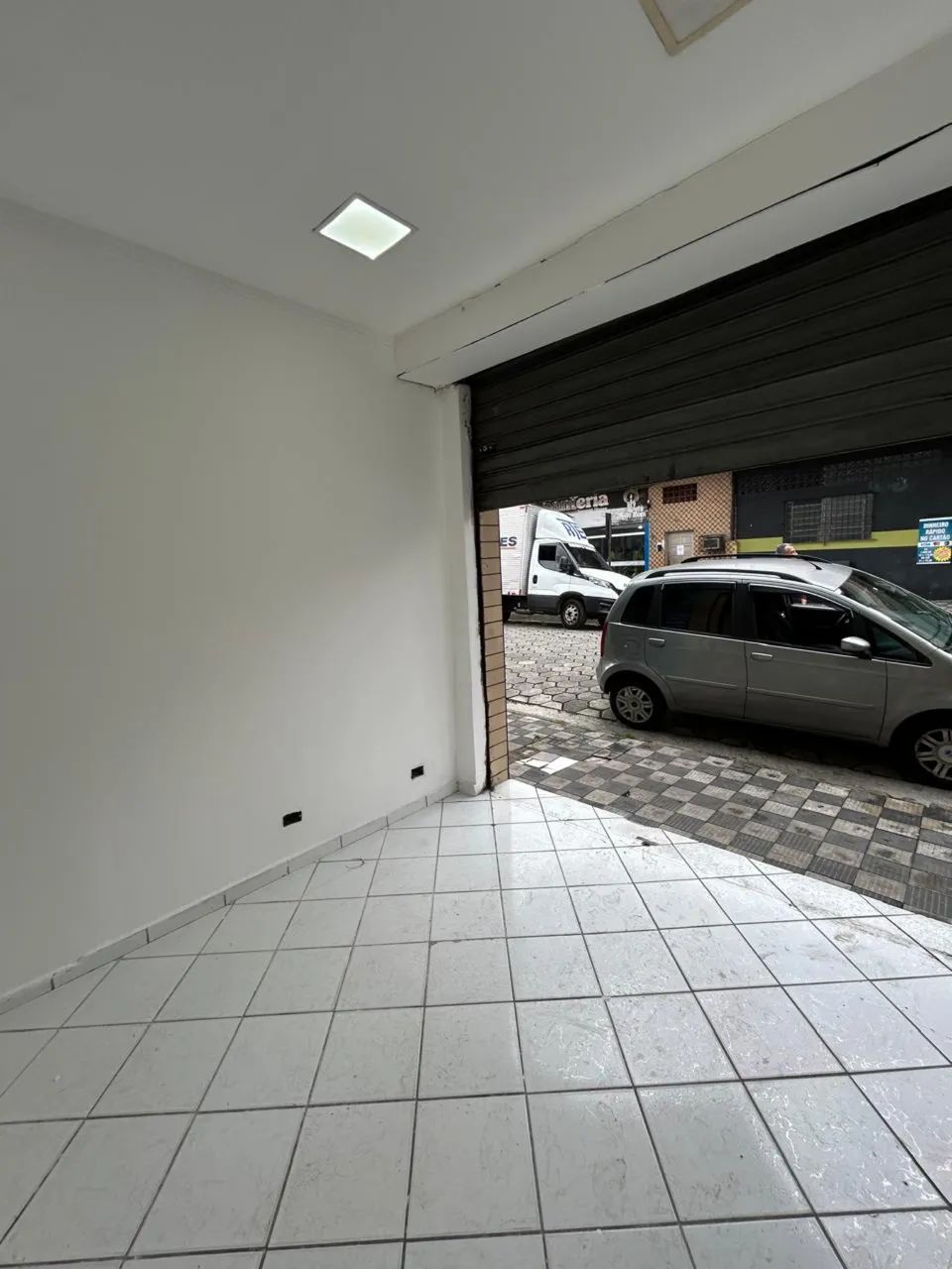 Cubatao - Sala com.na vila nova pacote 1200,00,  e Loja térrea  no centro  pacote 1900,00 - Foto 3