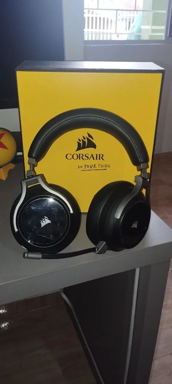 Headphone Corsair Virtuoso 