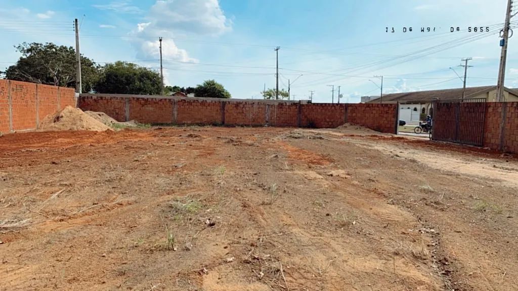 Vende-se Lote 600m Teotônio Seguarado