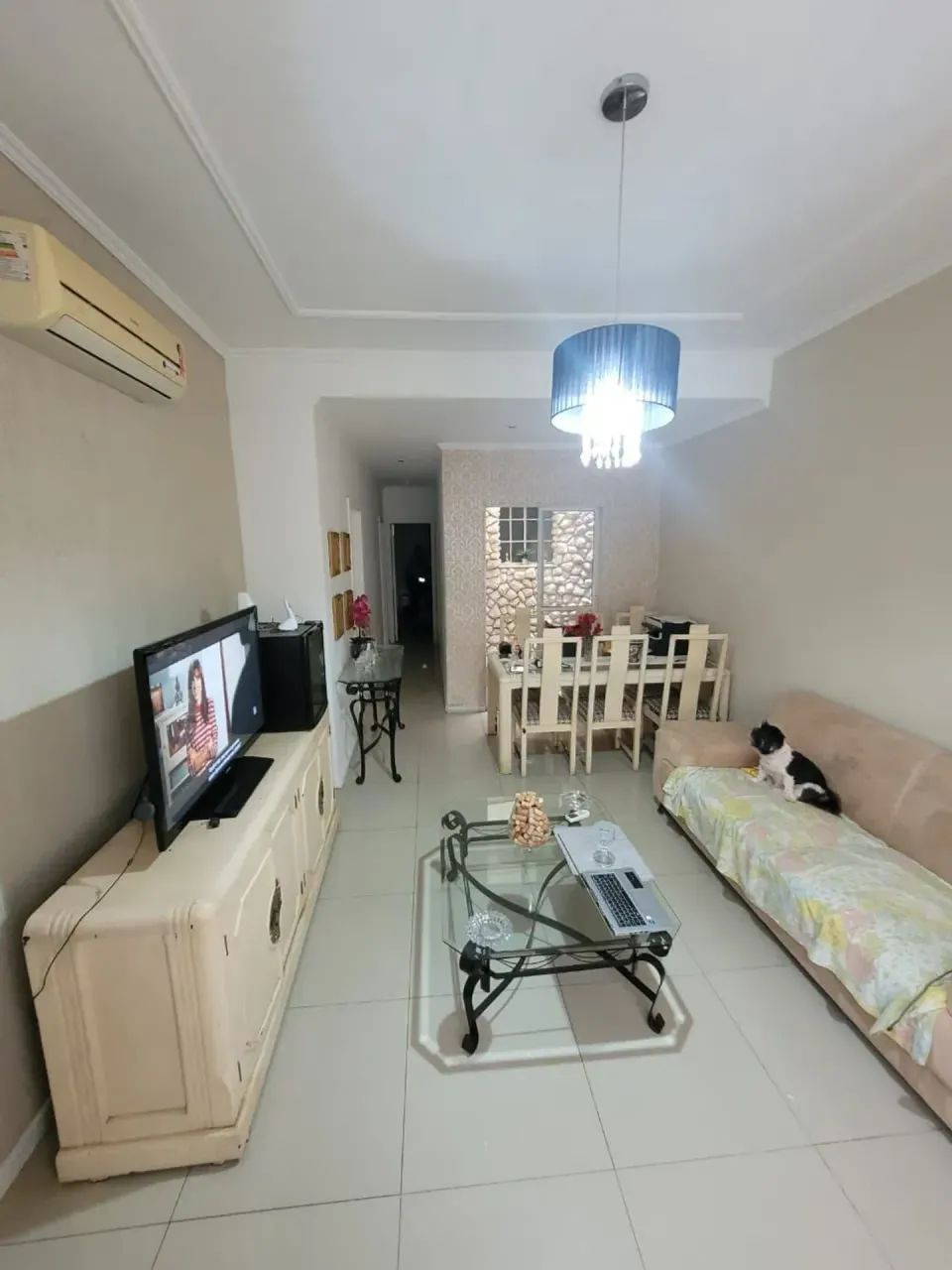 CASA COM 2 QUARTOS EM DA LUZ