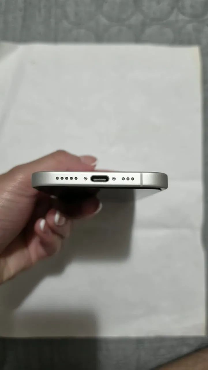 IPHONE 16 - Foto 3