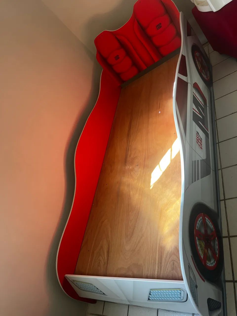 Cama infantil carros com colchão  - Foto 3