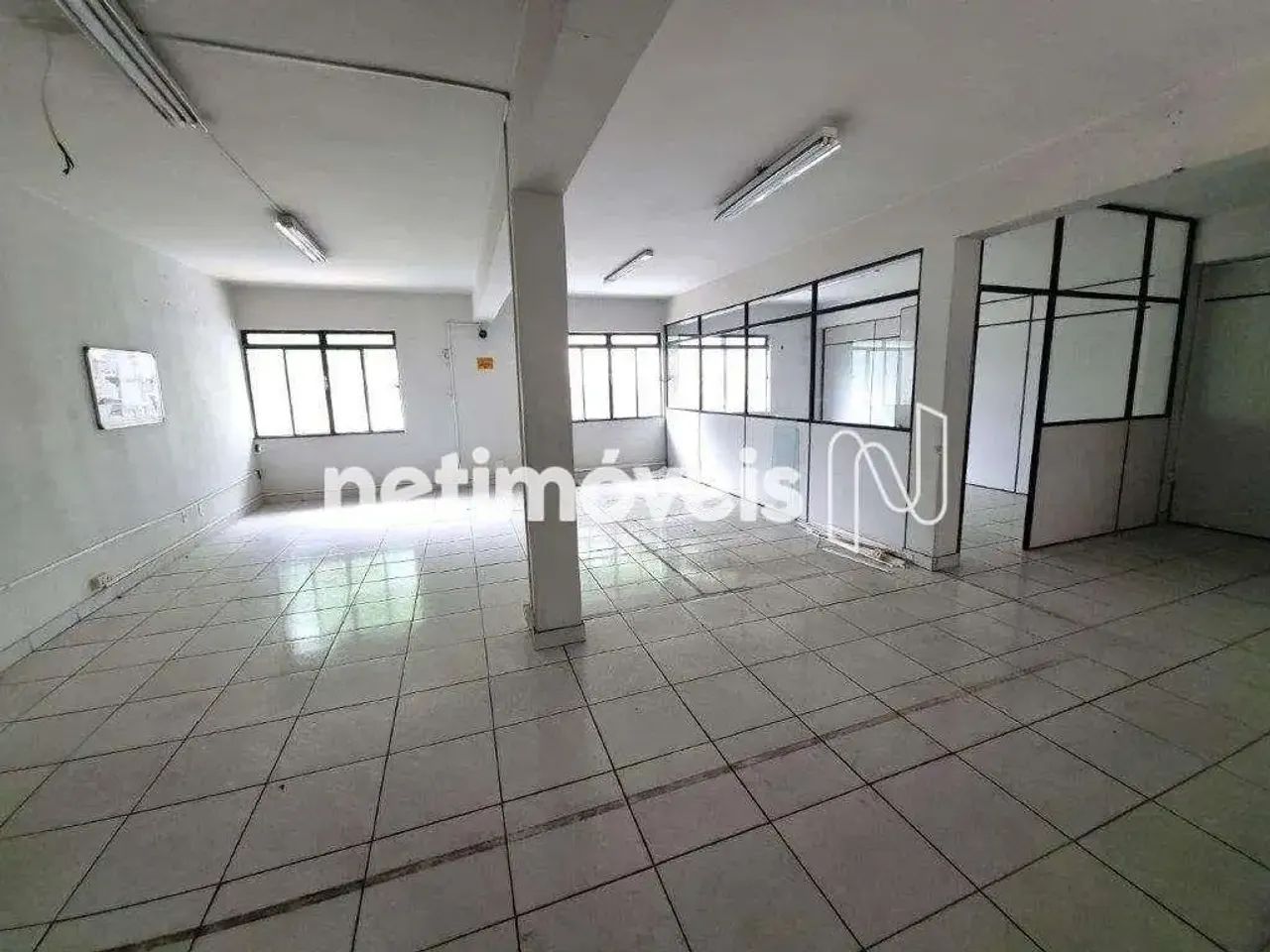 VENDA SALA COM 121,40M² , BAIRRO DONA CLARA ! - Foto 2