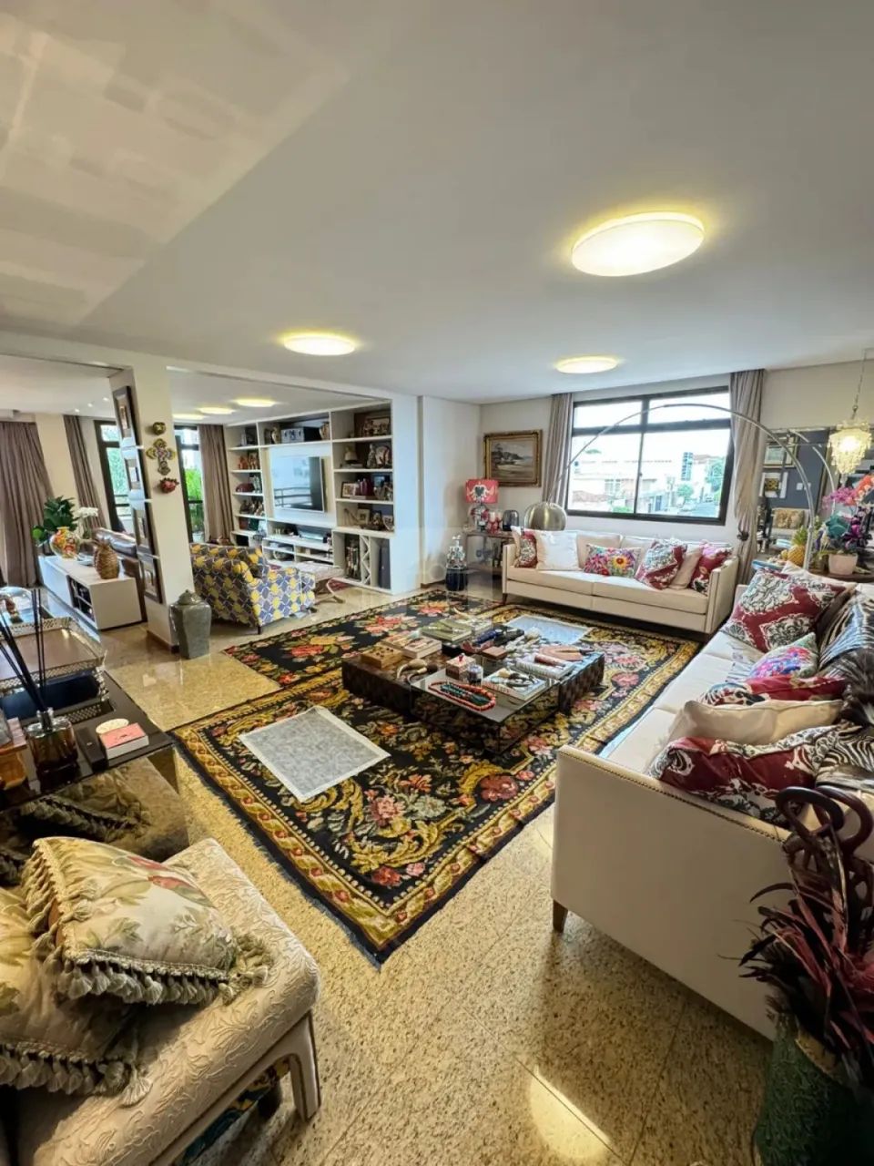 Apartamento para Venda no Bairro Martins