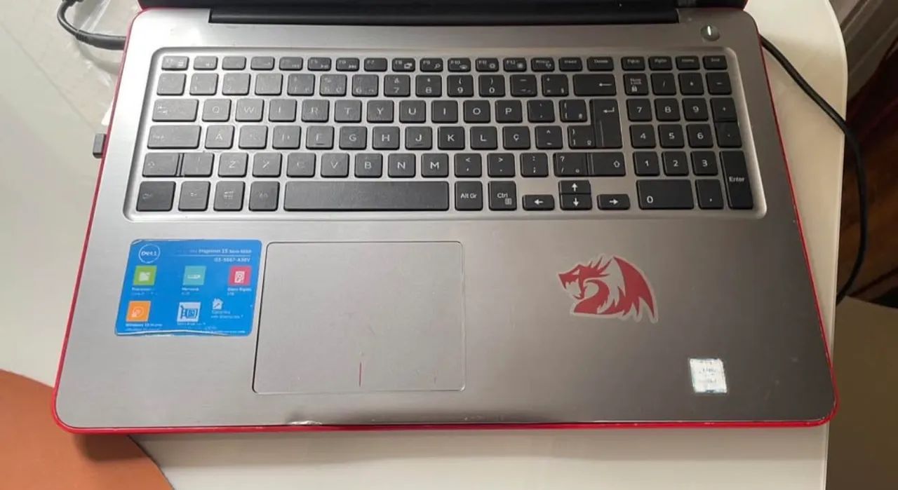 Dell Inspiron 15 i5 7ª geração / 8GB RAM com Placa de vídeo - Foto 3