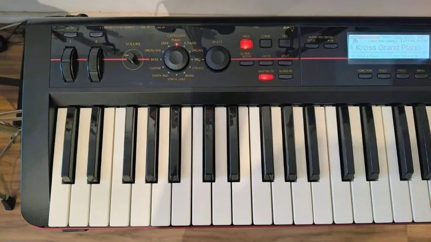 Teclado Korg Kross 61  - Foto 4