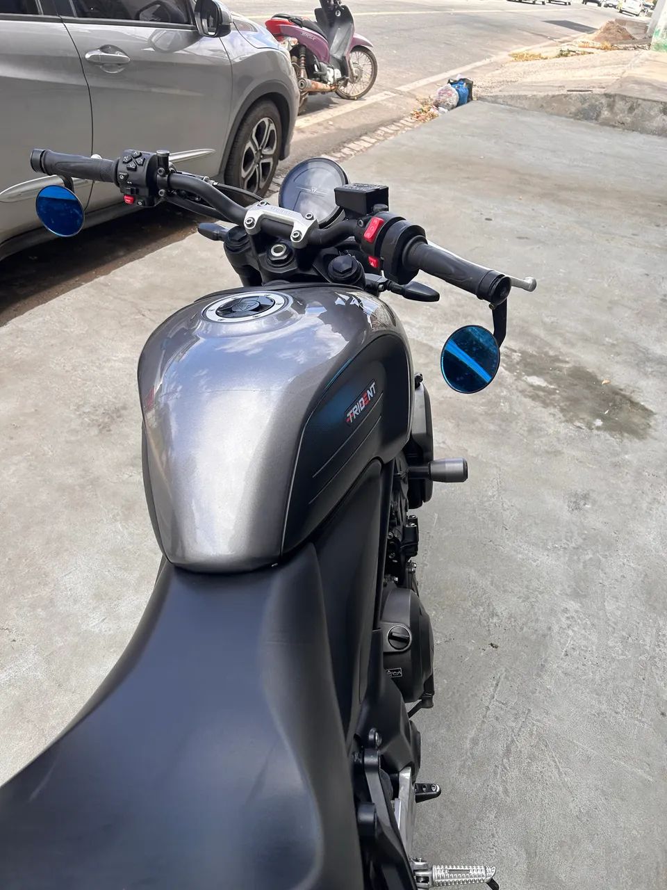 Triumph Trident 660 - Foto 2