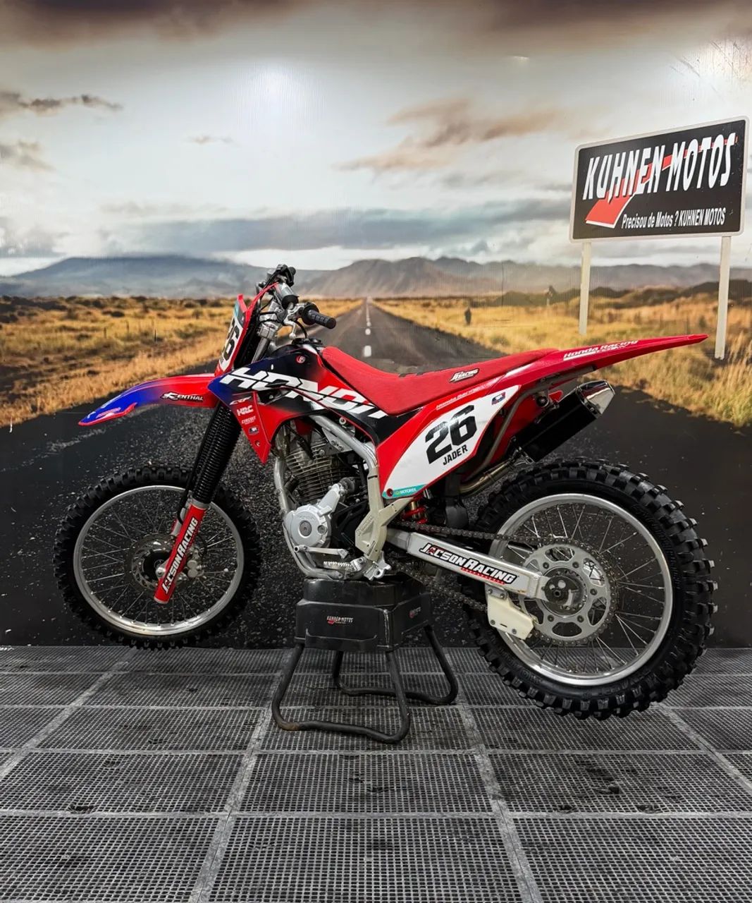 HONDA CRF 250F 2024 - Foto 4