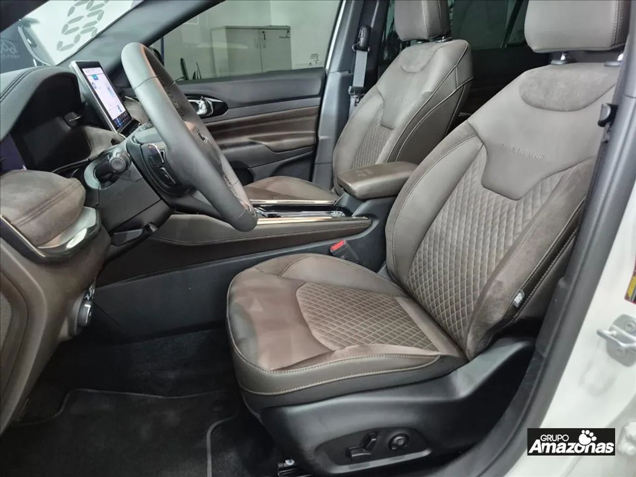 Jeep Commander Overland T270 1.3 TB Flex Aut., foto 7 de 20