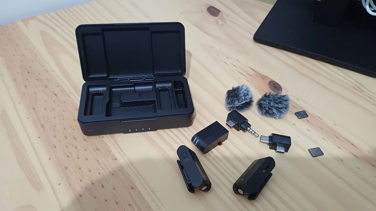 Microfone Sem Fio Lapela Ulanzi (Duplo) - Com Estojo de Carregamento (Impecável) - Foto 5
