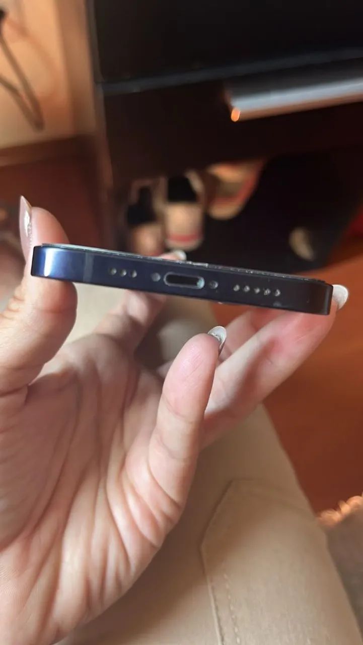 Iphone 12 semi novo - Foto 4