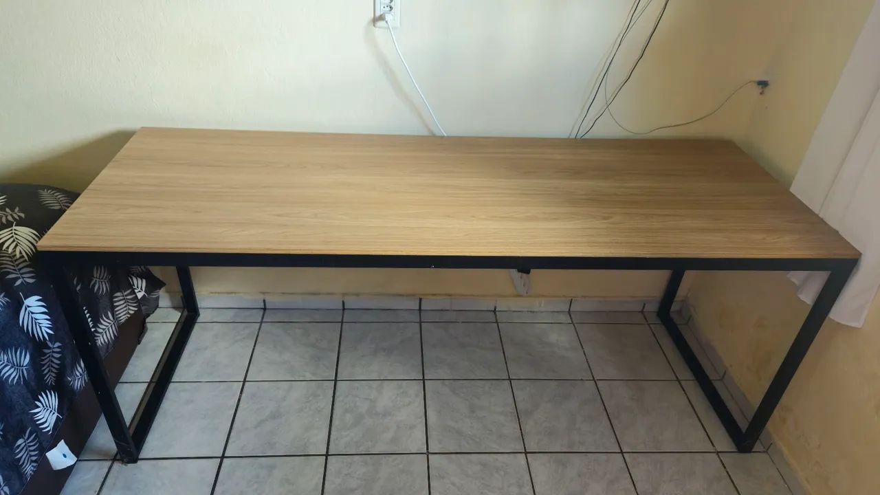 Mesa Industrial 2M