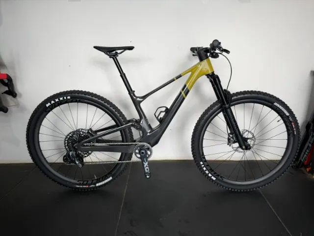 Scott Spark RC Edição Tuned - Zero Km | X01 AXS | Carbono