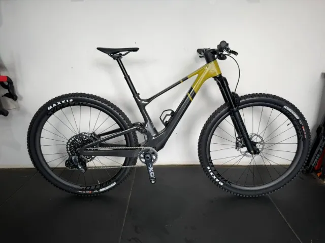 Scott Spark RC - Tamanho M | XX1 | Power Meter | 120mm - Ciclismo