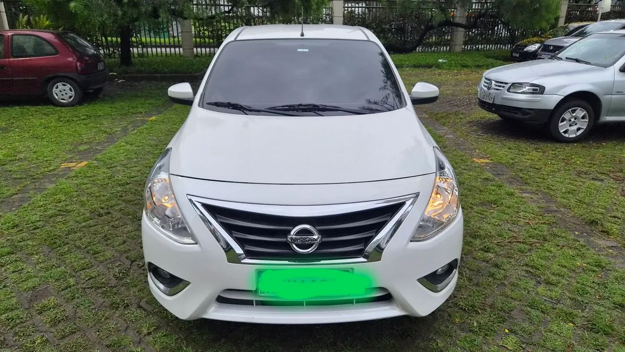 Nissan Versa VERSA S 1.0 12V FlexStart 4p Mec. 2017