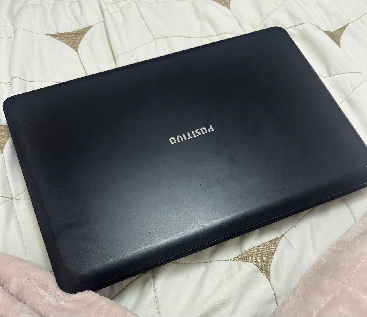Notebook positivo muito Novo 