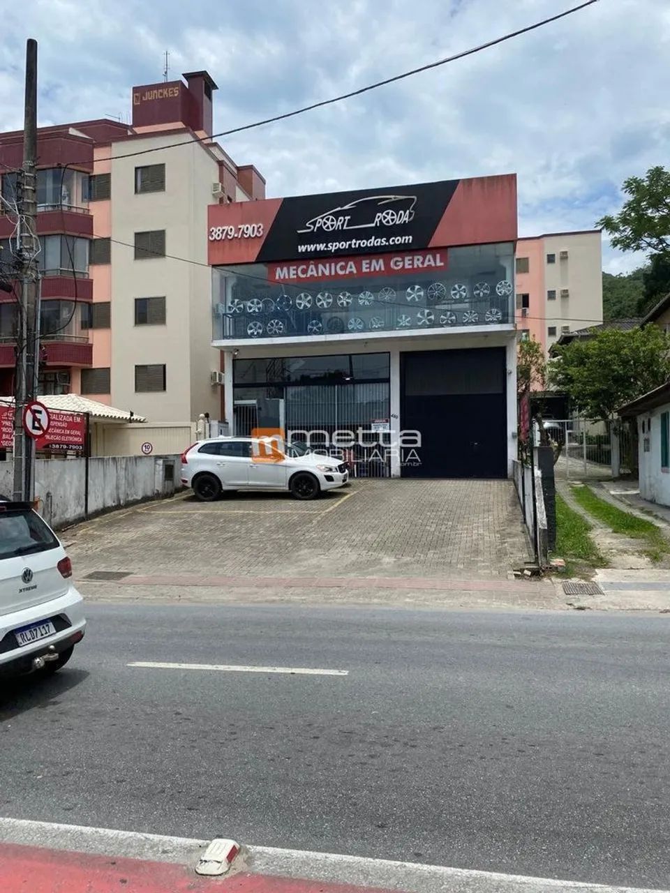 Oportunidade Ùnica - Ponto Comercial em Local Estratégico!