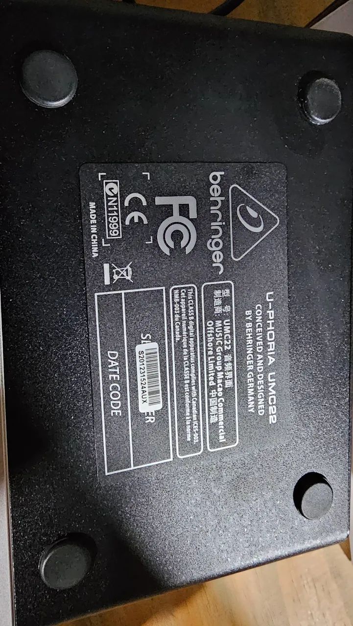 Interface de Áudio Behringer U-Phoria UMC22 - Foto 5