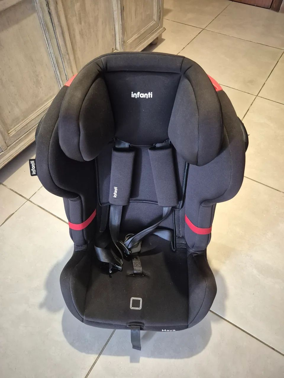 Cadeirinha para carro com cinto INFANTI