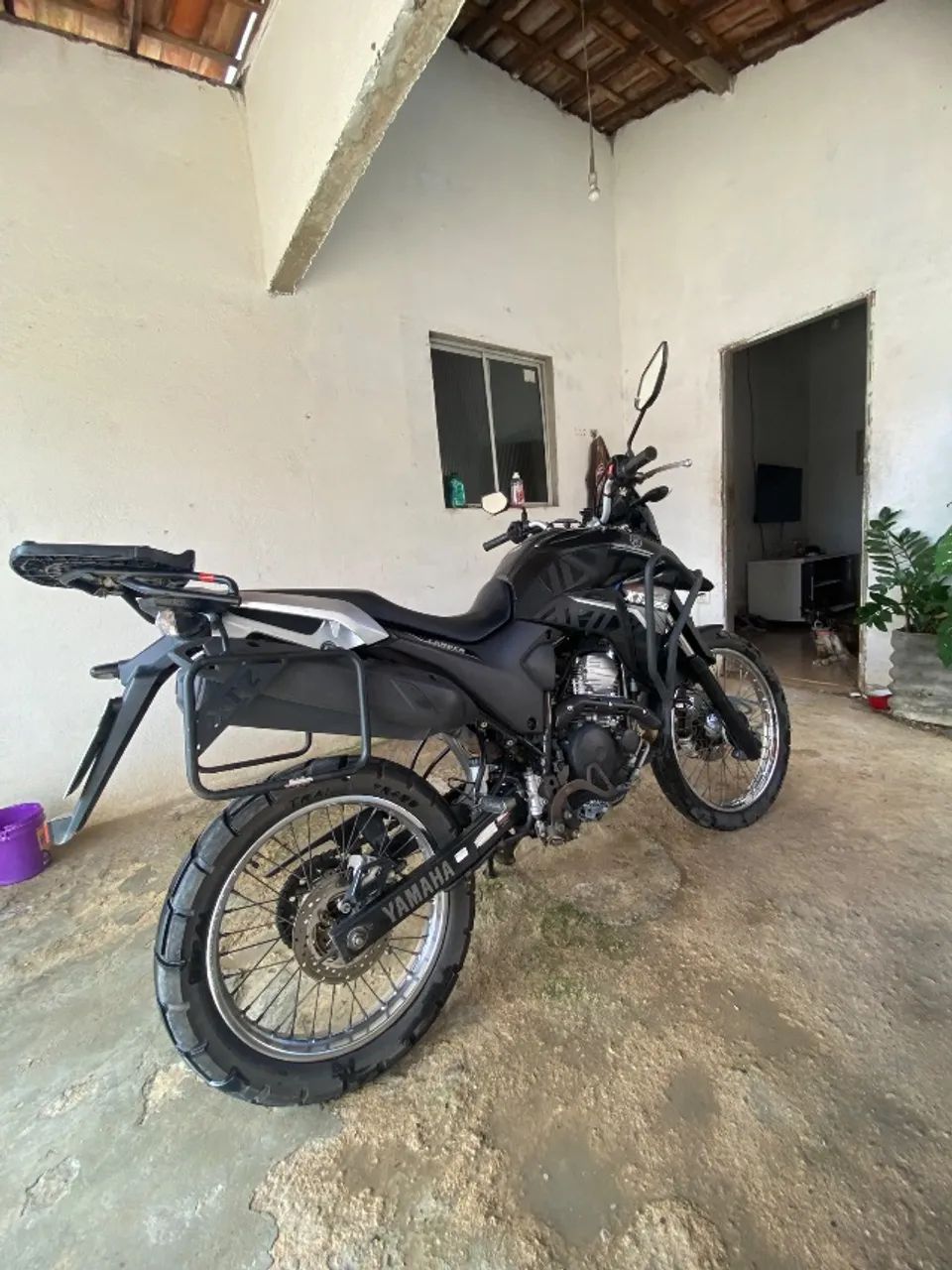 Lander xtz 250