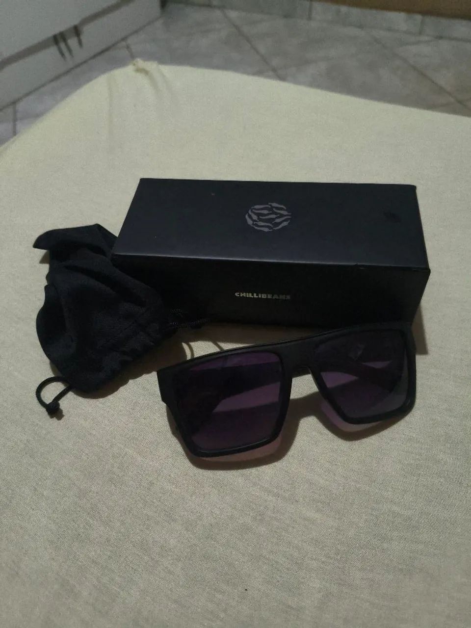 Óculos masculino ChilliBeans com lentes poralizadas 