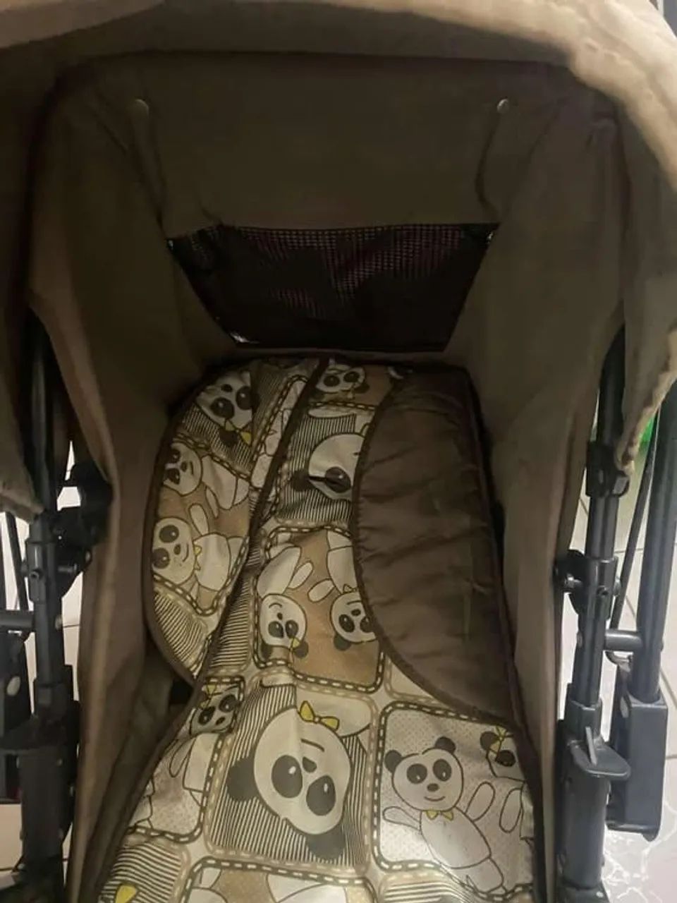 Vendo carrinho de bebe usado 