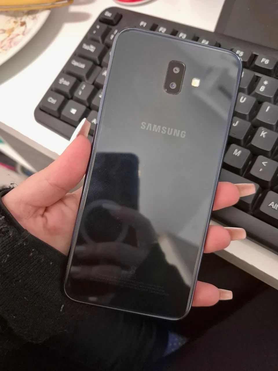Samsung j6+ 32gb - Foto 2