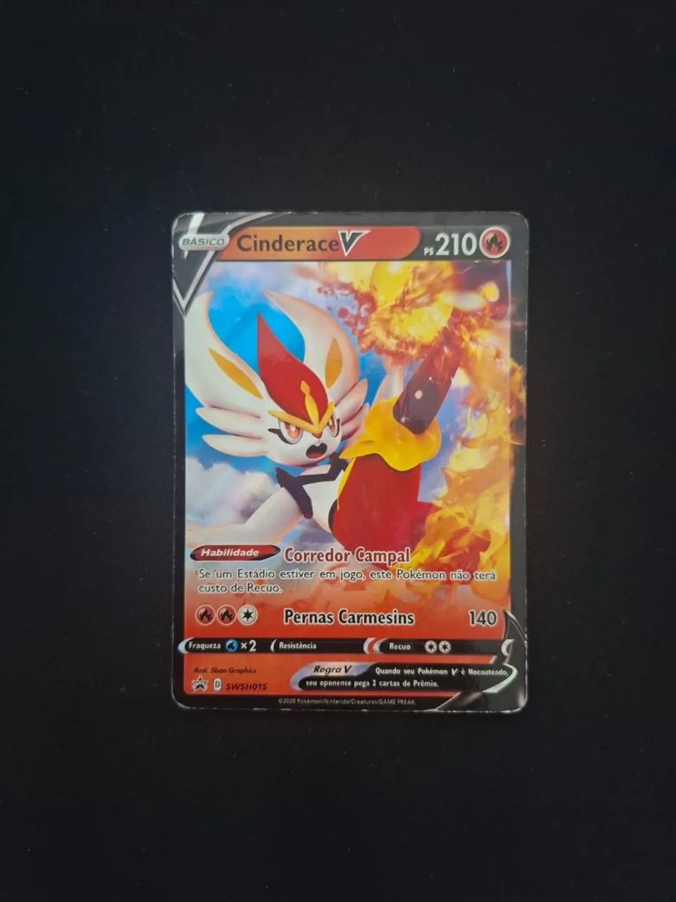 Conjunto de cartas Pokémon Blastoise V, Cinderela V e Rotom V - Foto 2