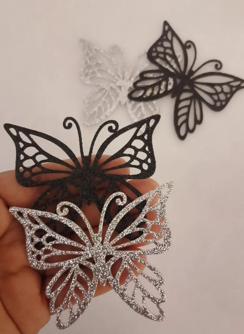 Borboleta em Eva com glitter 