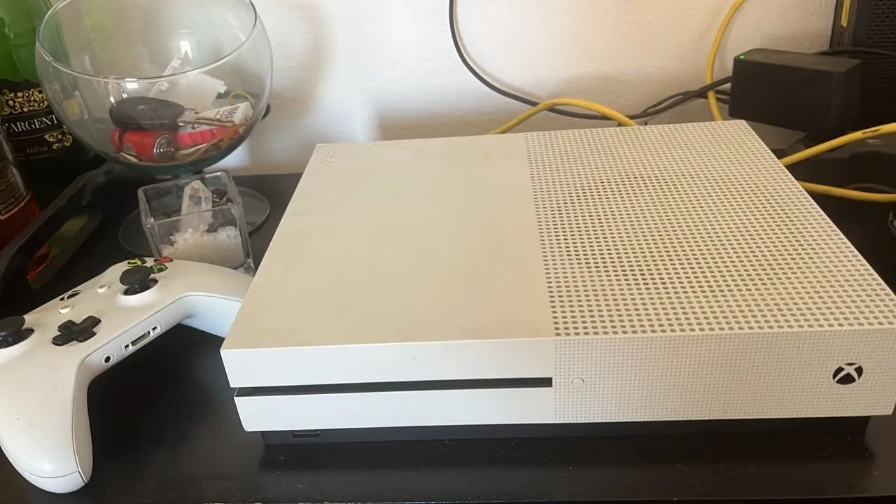 Vendo XBOX ONE S 1T - Foto 3