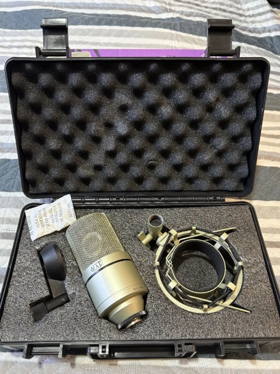 Microfone Condensador MXL 990 + Case (Zerado c/ NF) - Foto 2