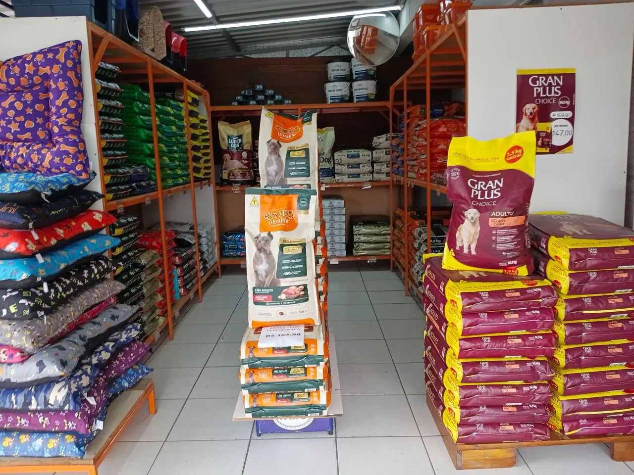 Pet shop com clientela fixa, com excelente localização, fácil estacionamento 