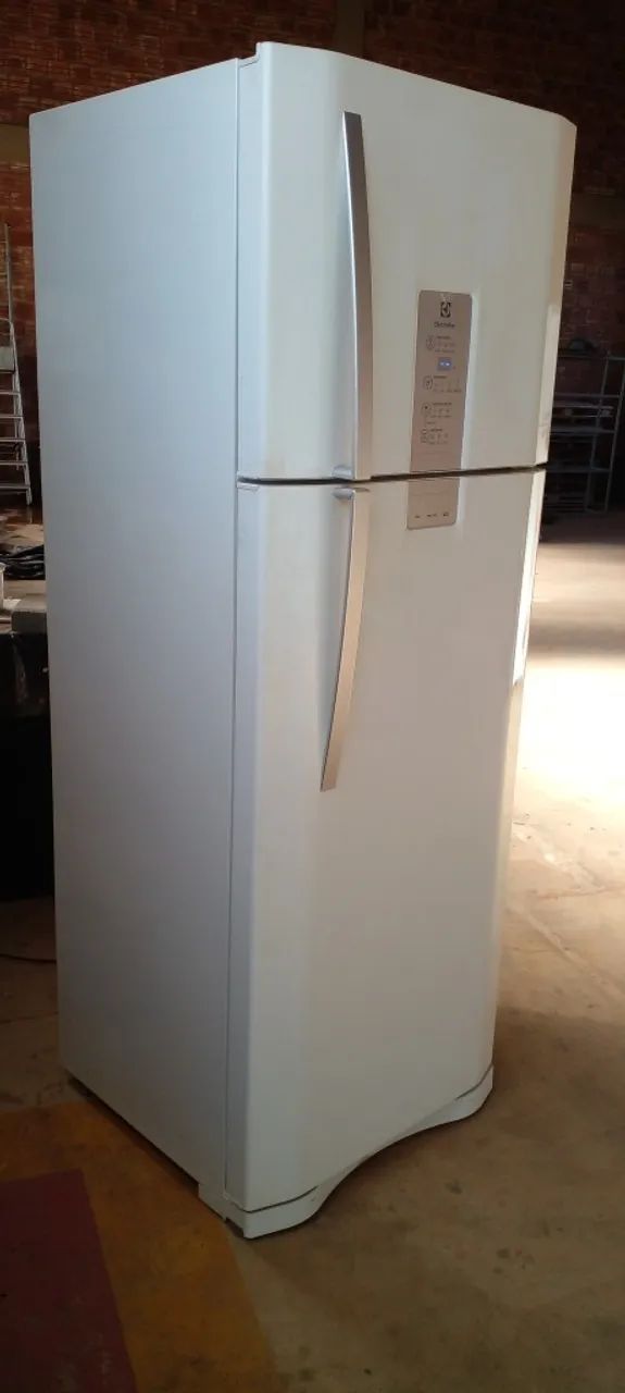 Geladeira electrolux capacidade 459 litros  - mod.DFN52 - Foto 2