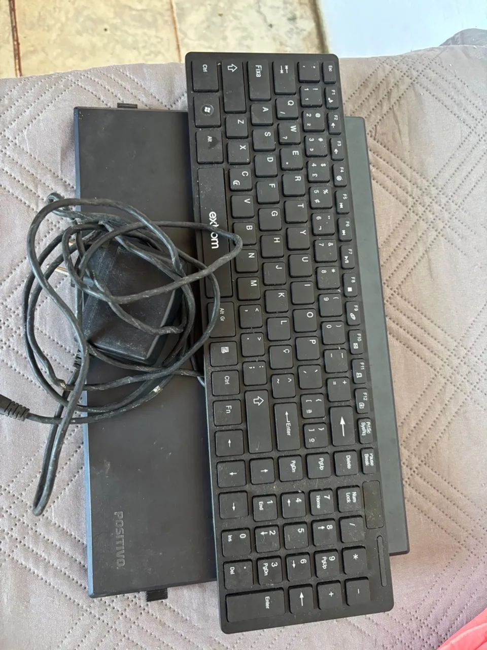 NOTEBOOK POSITIVO  - Foto 4