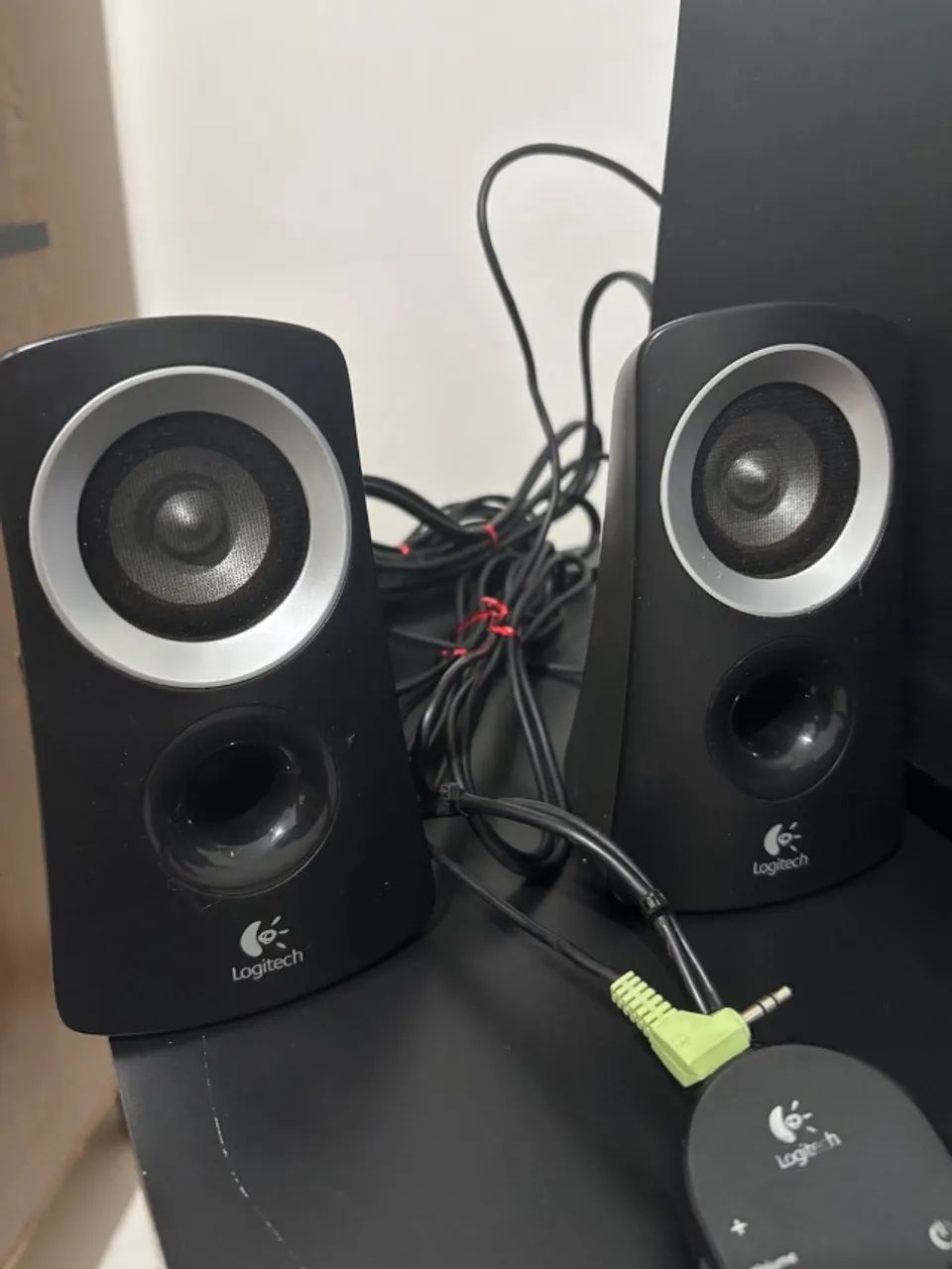 Caixa de Som PC Home Theater Logitech Z313 2.1 - Foto 4