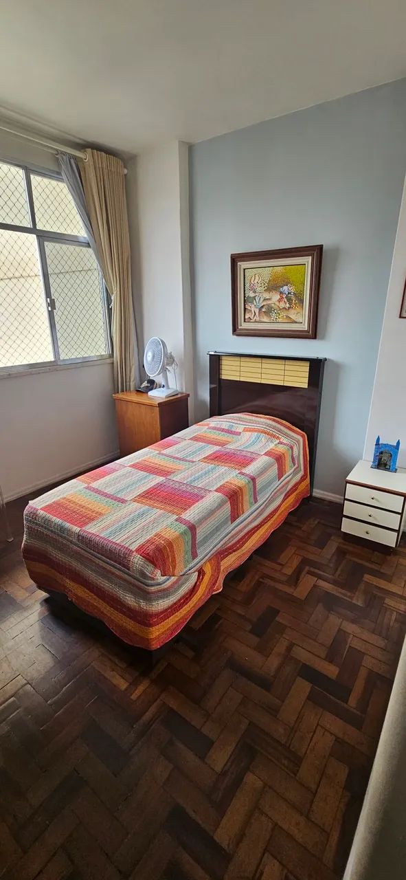 Cama solteiro com colchão 