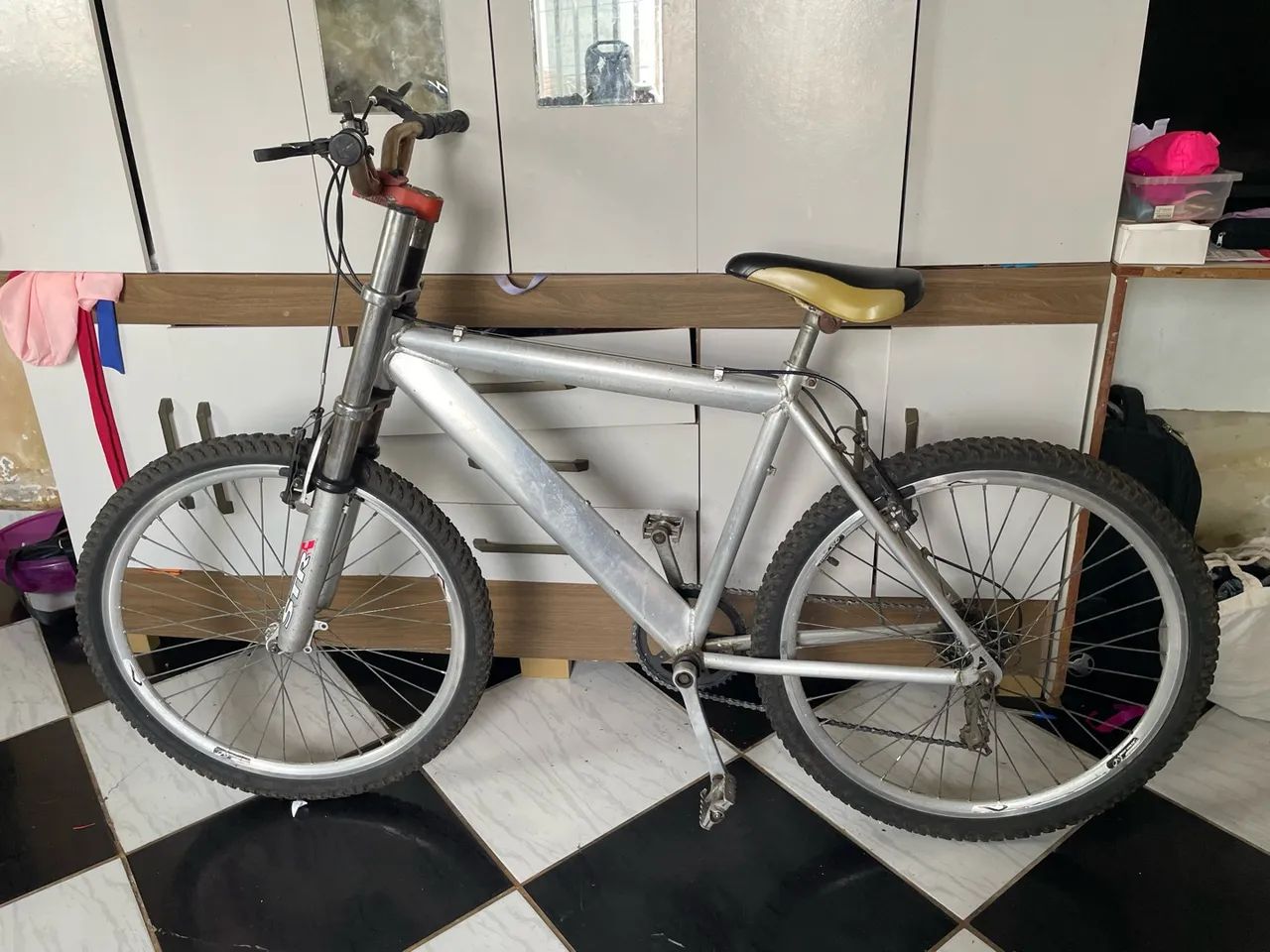 BICICLETA QUADRO DE ALUMÍNIO  - Foto 5
