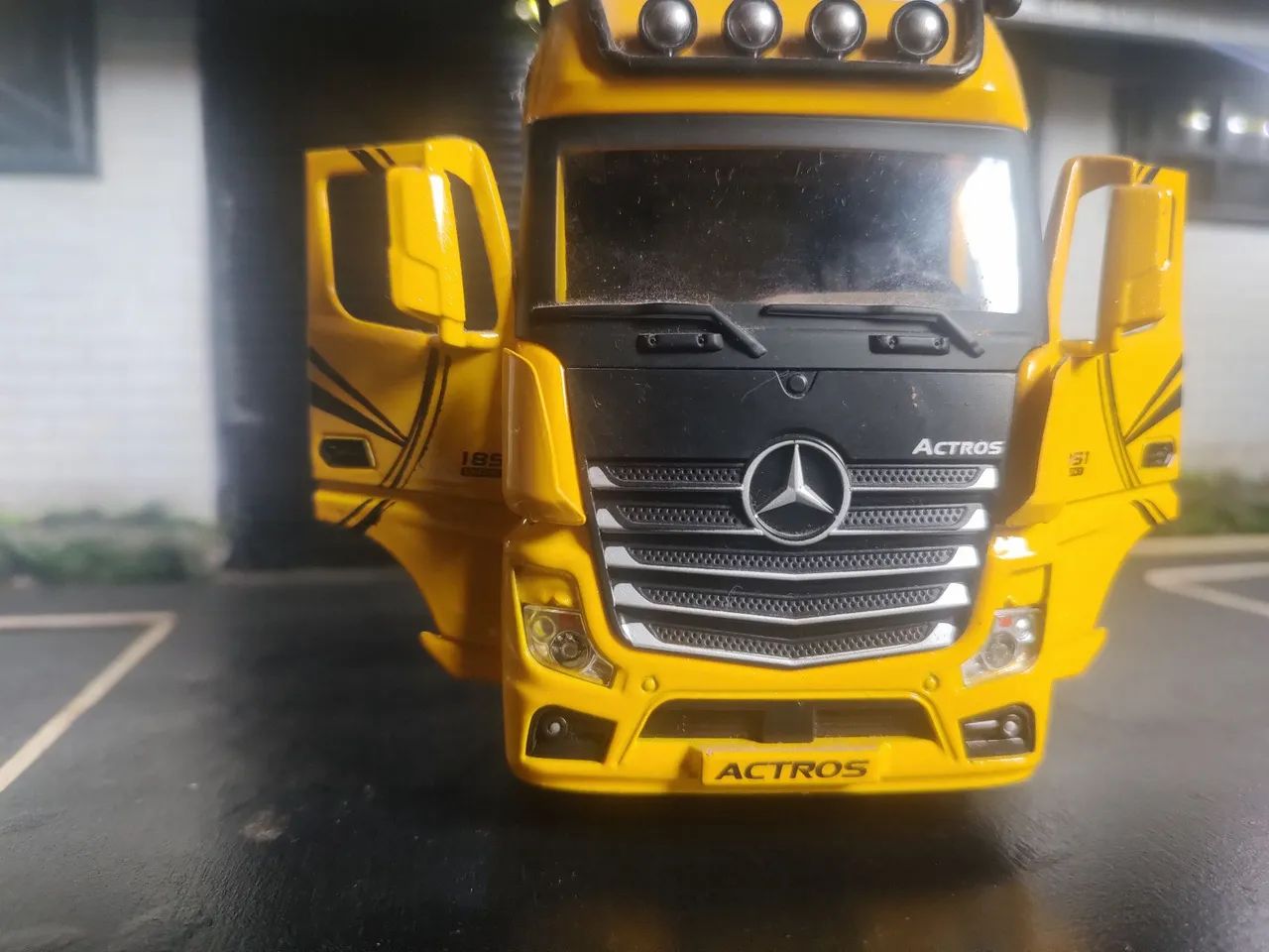 Miniatura Mercedes Actros 1851  - Foto 5