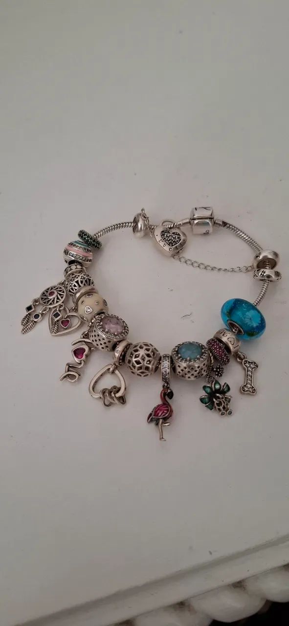 Pulseira de Prata Com Berloques - Foto 2