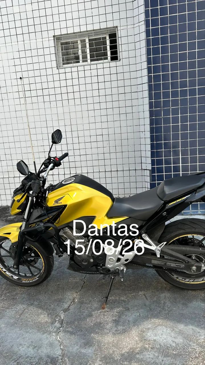 CB300F ABS com 6.110 km  - Foto 3