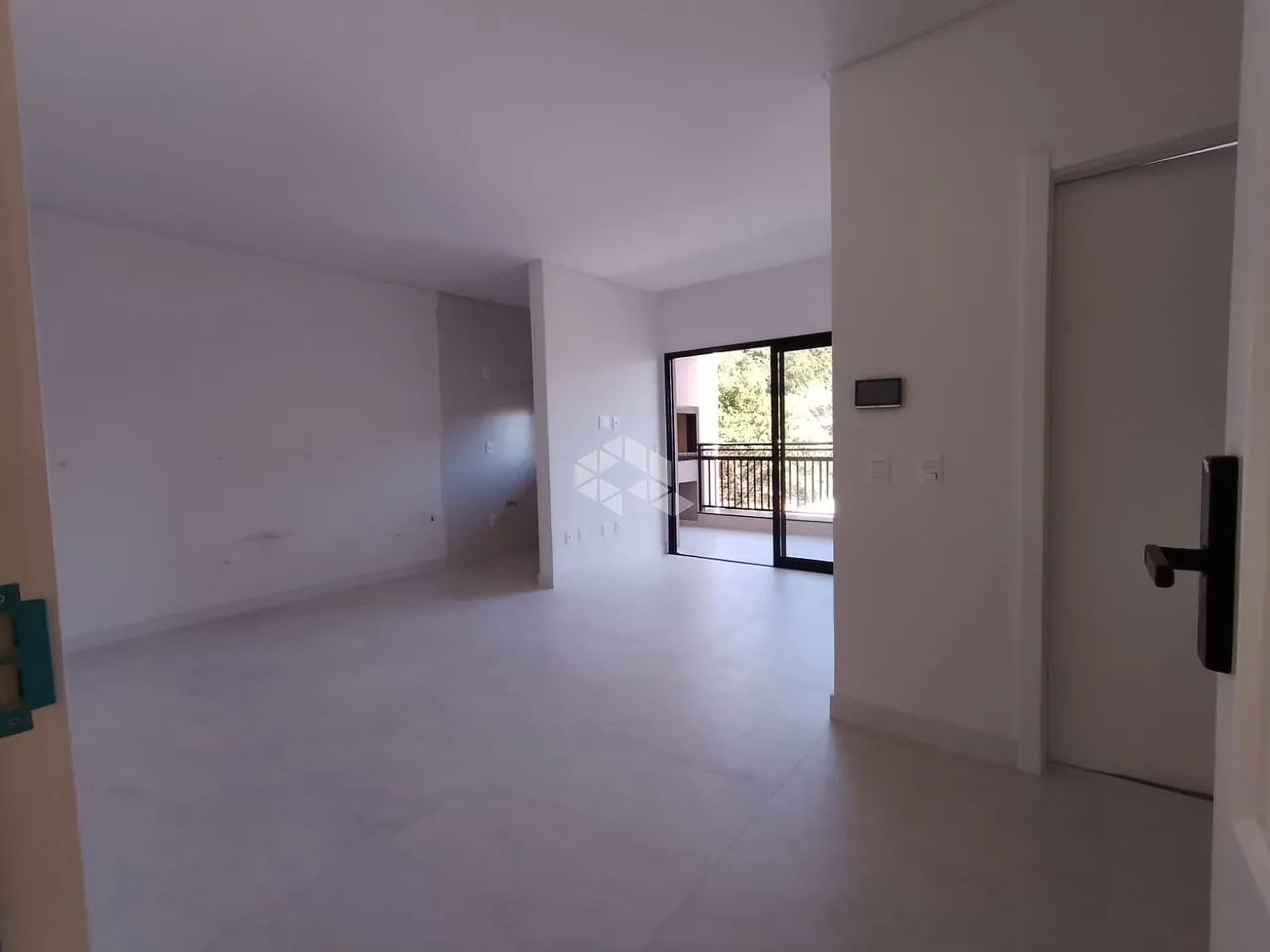 Apartamento com 2 suítes próximo ao mar no Centro de Bombinhas - Foto 5