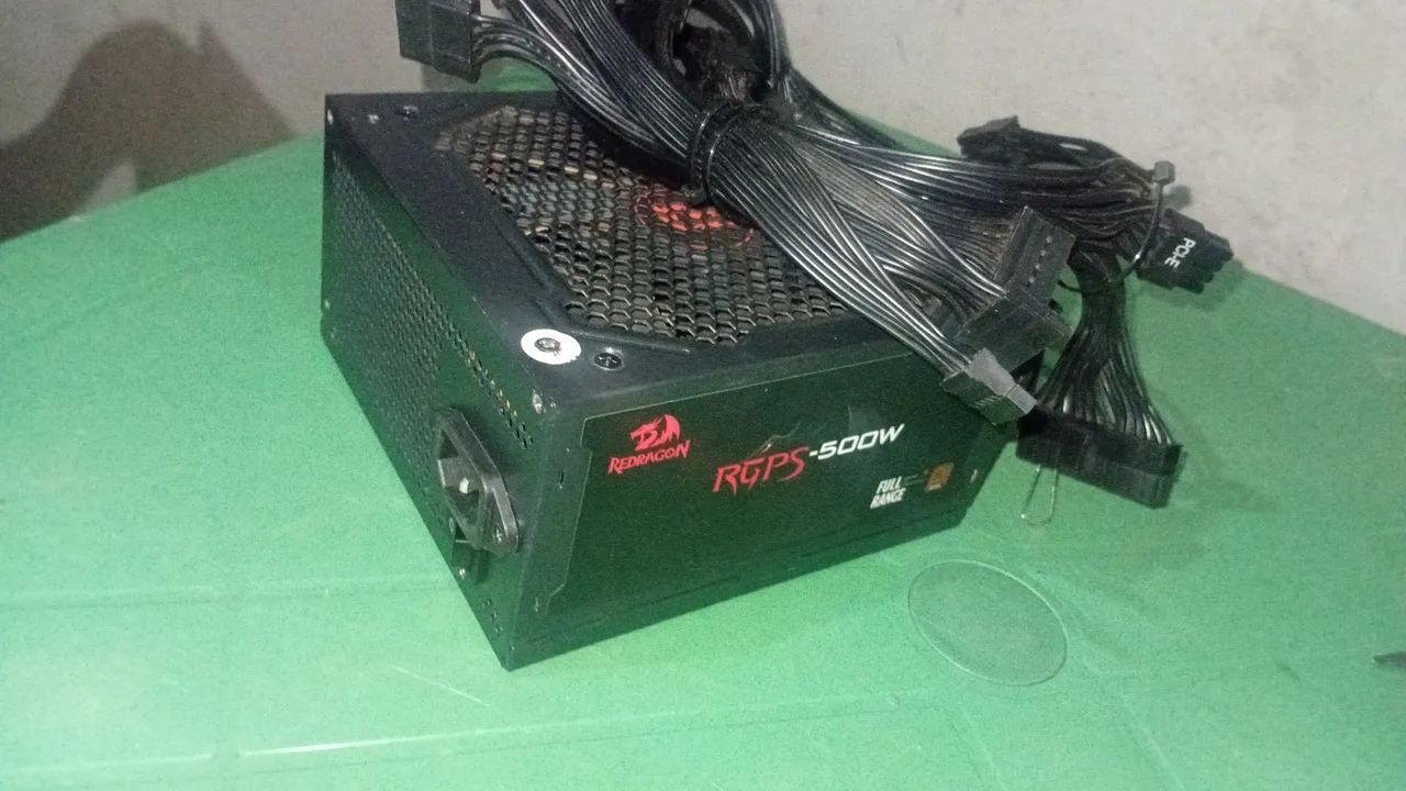 Fonte REDRAGON RGPS 500W 80 Plus Bronze | Com coil whine